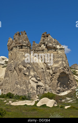 La roche de tuf cônes, Cappadoce, Turquie Banque D'Images