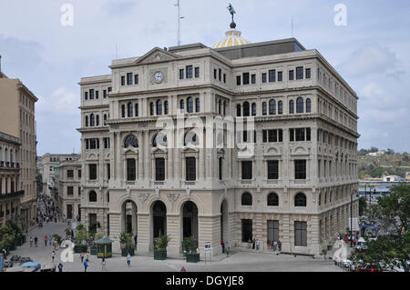 Lonja del Comercio building, la bourse, la plaza san Francisco de Asis square, La Havane, le quartier historique, Cuba Banque D'Images