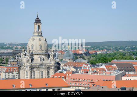 Vue de la Frauenkirche, église notre dame, de la tour de kreuzkirche, église de la Sainte Croix, Dresde, Florence de l'elbe Banque D'Images