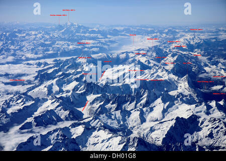 Vue aérienne de l'Oberland bernois avec l'Eiger, Moench, Jungfrau, Lauteraarhorn Schreckhorn, Grossfiescherhorn,, Banque D'Images