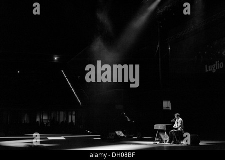 Chanson de Noël irlandais Damien Rice effectue au Auditorium Parco della Musica, Rome (IT) 2012 Banque D'Images