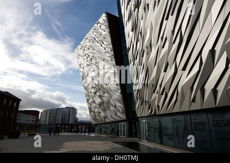 Titanic Belfast Belfast titanic quarter centre d'Irlande du Nord Banque D'Images