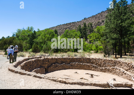 Kiva au Bandelier National Monument, près de Los Alamos, New Mexico, USA Banque D'Images