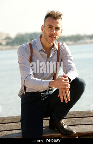 Ville de Cannes : l'auteur-compositeur israélien Asaf Avidan fréquentant le MIDEM music festival le 21/10/26 Banque D'Images