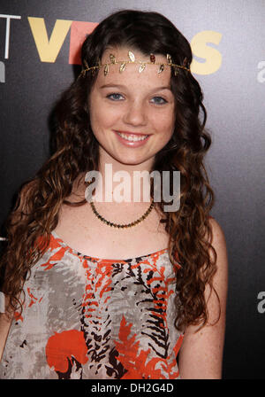 New York, New York, USA. 29 Oct, 2013. Acteur STEFANIA OWEN assiste à la première de New York "Last Vegas" tenu à la Ziegfeld Theatre. © ZUMAPRESS.com/Alamy Kaszerman Nancy/Live News Banque D'Images