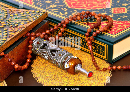 La prière et le pèlerinage du Saint Coran sur perfumel Banque D'Images