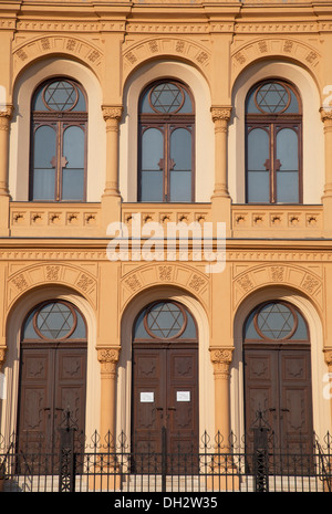 Synagogue de la Place Kossuth, Pecs, Hongrie, Southern Transdanubia Banque D'Images