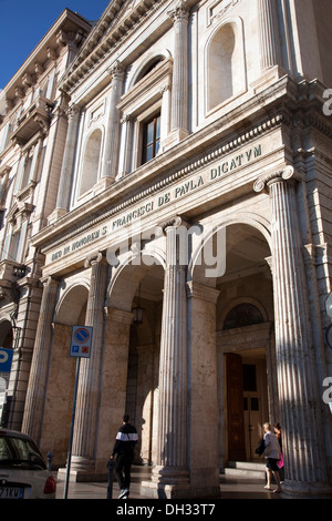 Arcade dans la Via Roma à Cagliari - Sardaigne Banque D'Images