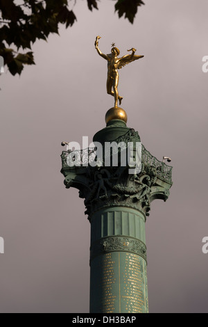 La Colonne de Juillet monument à la révolution de 1830, la Bastille, Paris, France Banque D'Images