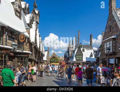 Hogsmeade dans le monde magique de Harry Potter, de Islands of Adventure, Universal Orlando Resort, Orlando, Central Florida, USA Banque D'Images