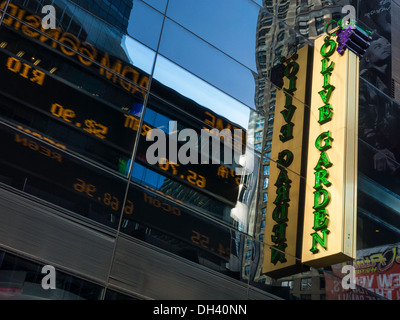 Olive Garden Restaurant Italien à Times Square, NYC Banque D'Images