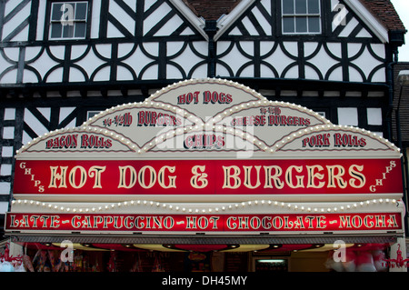 Food à la Warwick Mop juste, Warwick, Royaume-Uni Banque D'Images