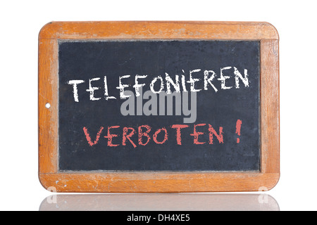Ancienne école tableau avec les mots VERBOTEN !, ici l'allemand pour téléphoner interdit ! Banque D'Images