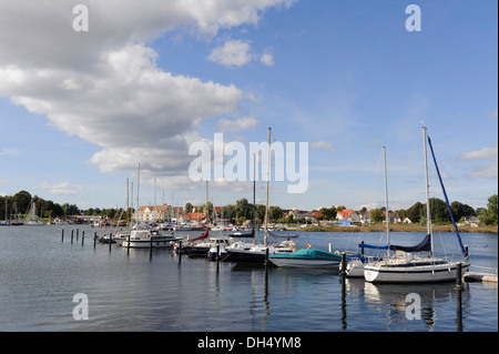 Port de Kirchdorf, Isle ofl Poel, Mecklenburg-Hither Occidentale, Allemagne Banque D'Images