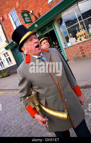 Crieur, Tutti, jour Hocktide annuel traditionnel festival, Hungerford, Berkshire, Angleterre Banque D'Images