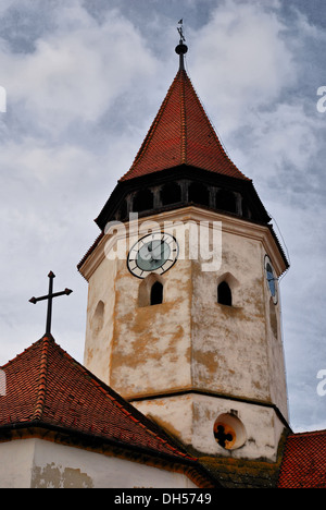 Village médiéval fortifié clocher de l'église de Prejmer, Transylvanie en Roumanie. Brasov county, saxon monument. Banque D'Images