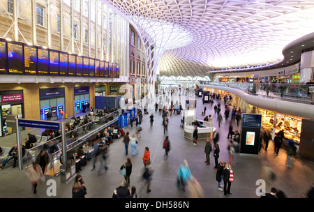 La gare de Kings Cross London UK Banque D'Images