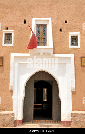 Ministère de la culture, de l'architecture de pisé de terre dans la vieille ville ou Médina, Ouarzazate, Maroc, Afrique Banque D'Images