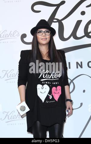 Taipei, Chine. 31 octobre, 2013. Singer Un Mei participe à l'activité publique à Taipei, Chine Le jeudi 31 octobre, 2013. Credit : TopPhoto/Alamy Live News Banque D'Images