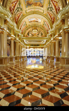 Passage de l'hôtel du casino, hôtel de luxe cinq étoiles, le Venetian Casino, Las Vegas, Nevada, United States of America Banque D'Images