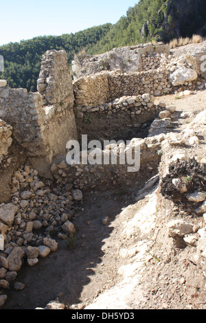 À l'intérieur des murs d'Alara château. Banque D'Images