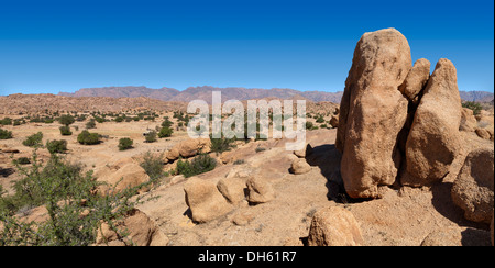 Domaine des roches près de la Roches Peintes de Tafraoute dans l'Anti Atlas, Maroc, Afrique du Nord Banque D'Images