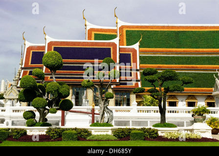 Arbres devant Winithai Hall Amarindra, Grand Palace, Bangkok, Thailande, Asie Banque D'Images