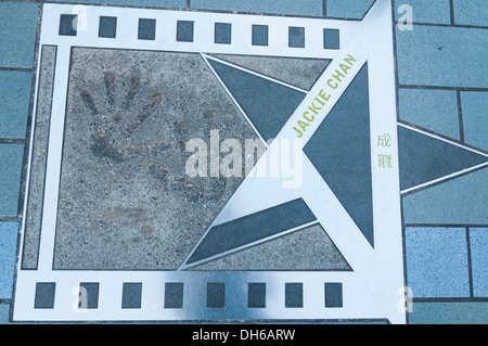 Jackie Chan's star sur l'Avenue des Stars à Kowloon, Hong Kong. Banque D'Images
