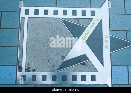 Chow Yun Fat's star sur l'Avenue des Stars à Kowloon, Hong Kong. Banque D'Images