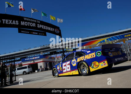 Fort Worth, Texas, USA. 1er novembre 2013. 1 novembre, 2013 Ft. Worth, TX. USA. Au cours de la pratique pour le NASCAR Sprint Cup 500 AAA Texas race à la Texas Motor Speedway à Fort Worth, TX. Credit : Ralph Lauer/ZUMAPRESS.com/Alamy Live News Banque D'Images