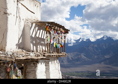 Forteresse et temples de Namgyal Tsemo Gompa, donnant sur Leh, Inde du Nord Banque D'Images