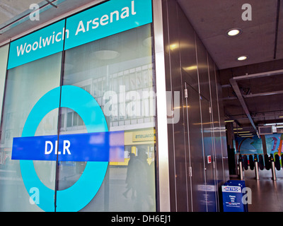 La station de DLR Woolwich Arsenal, Woolwich, Londres, Angleterre, Royaume-Uni Banque D'Images