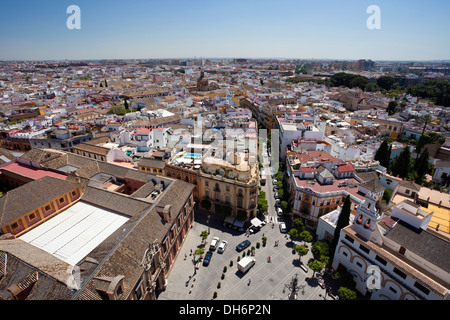 Bario quartier de Santa Cruz à Séville comme vu à partir de la tour de Giralda Banque D'Images