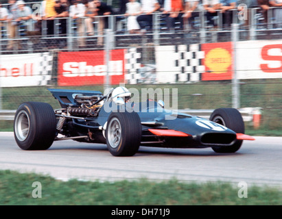 John Surtees dans une BRM P139 au GP d'Italie, Monza, Italie, 7 sept 1969. Banque D'Images
