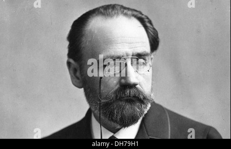 Emile Zola - écrivain français - portrait photographique Banque D'Images