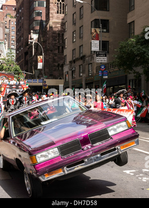 Défilé mexicain sur Madison Avenue, NYC Banque D'Images