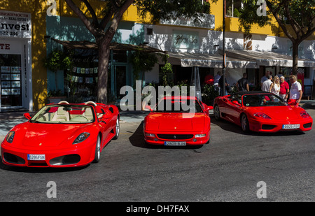 Trois voitures FERRARI SUR SHOW À Marbella espagne Banque D'Images