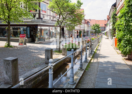 Marktstrasse, Alfeld, Leine, Basse-Saxe, Allemagne, Europe Banque D'Images