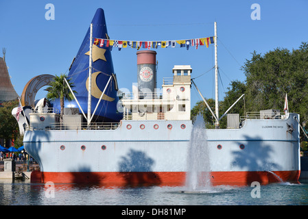 Min et Bill's Diner à quai sur le lac Eco à Hollywood Studios, Disney World Resort, Orlando en Floride Banque D'Images