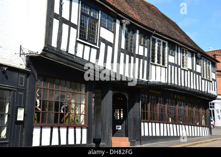 Maisons à pans de Thai Square Restaurant, George Street, St Albans, Hertfordshire, Angleterre, Royaume-Uni Banque D'Images
