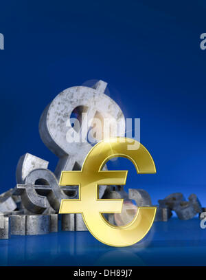 Symbole de l'euro face à un dollar, conceptual image, images symboliques, rendu 3D, illustration Banque D'Images