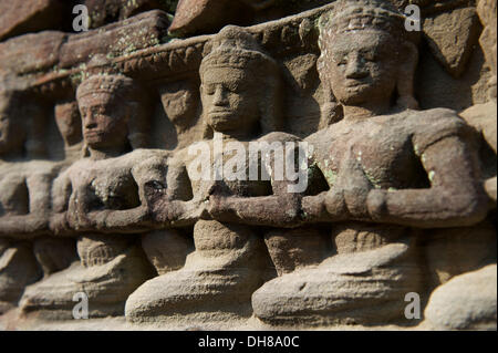 Figures de pierre sur le temple bouddhiste de Ta Som, Ta Som, Siem Reap, la Province de Siem Reap, Cambodge Banque D'Images