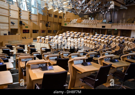 Intérieur de l'hémicycle à l'intérieur du bâtiment du parlement écossais à Holyrood à Edimbourg, Ecosse Banque D'Images