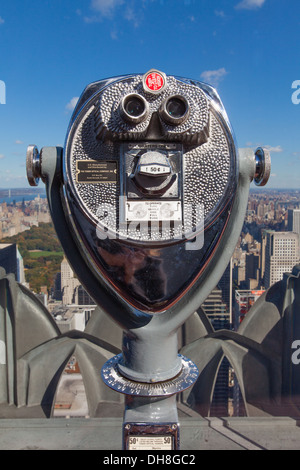 Vue du haut de la roche à plus de Central Park, le Rockefeller Center observation deck, New York City, New York, USA, États-Unis Banque D'Images