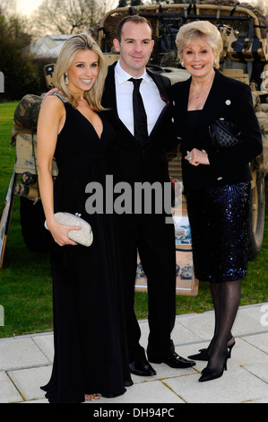 Lewington Lara Martin Lewis et Angela Rippon Soldiering On Awards tenue à London Syon Park - Hôtel Waldorf Astoria - Arrivées Banque D'Images