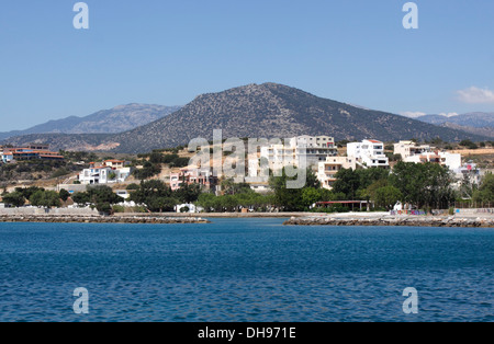 Le littoral crétois à Agios Nikolaos. La Crète. Banque D'Images