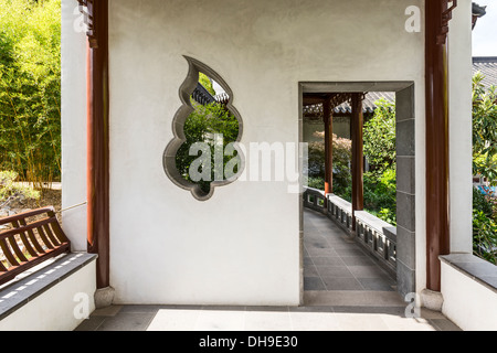 Beau jardin chinois à la bibliothèque Huntington. Banque D'Images