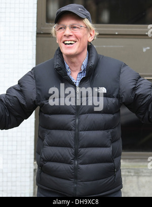 Paul Nicholas à l'ITV studios London, England - 05.04.12 Banque D'Images