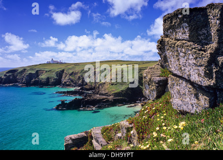 La péninsule de Lizard et phare, Cornwall, England, UK. Banque D'Images
