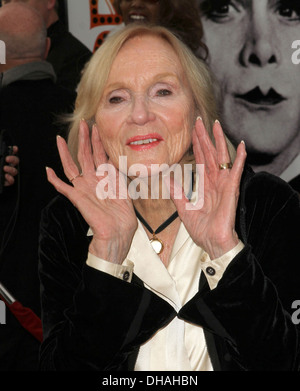 Eva Marie Saint au TCM Classic Film Festival soirée d'ouverture du 40e anniversaire de la restauration de "Cabaret" au Grauman's Banque D'Images